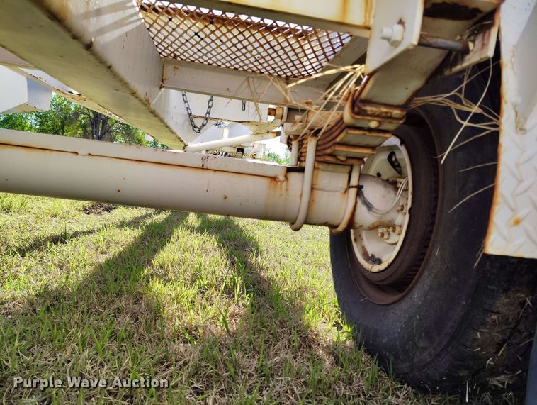 image for item DP4918 2008 Butler BPHD-1338 pole trailer