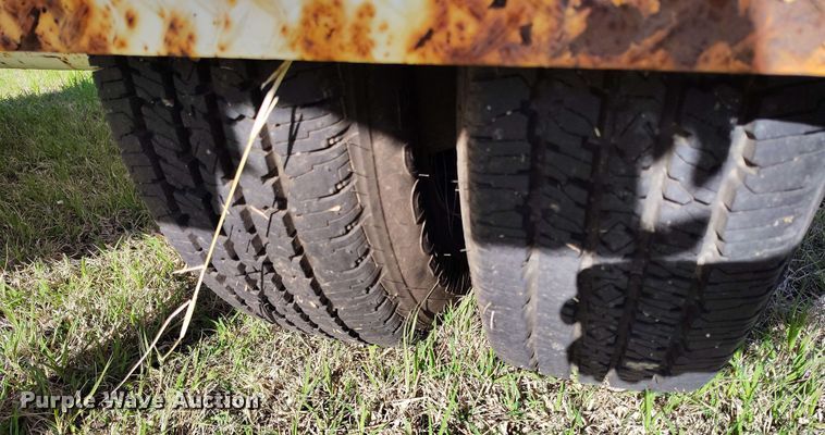 image for item DP4918 2008 Butler BPHD-1338 pole trailer