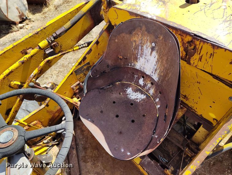 image for item DP4930 Michigan 175-DTL wheel loader