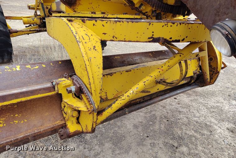 image for item DP4932 1965 Caterpillar 14D motor grader