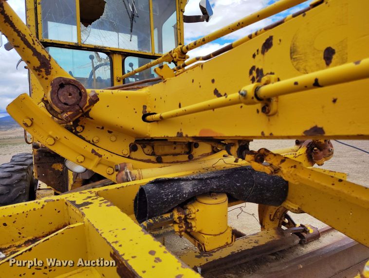 image for item DP4932 1965 Caterpillar 14D motor grader