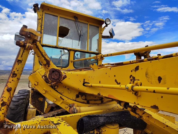 image for item DP4932 1965 Caterpillar 14D motor grader