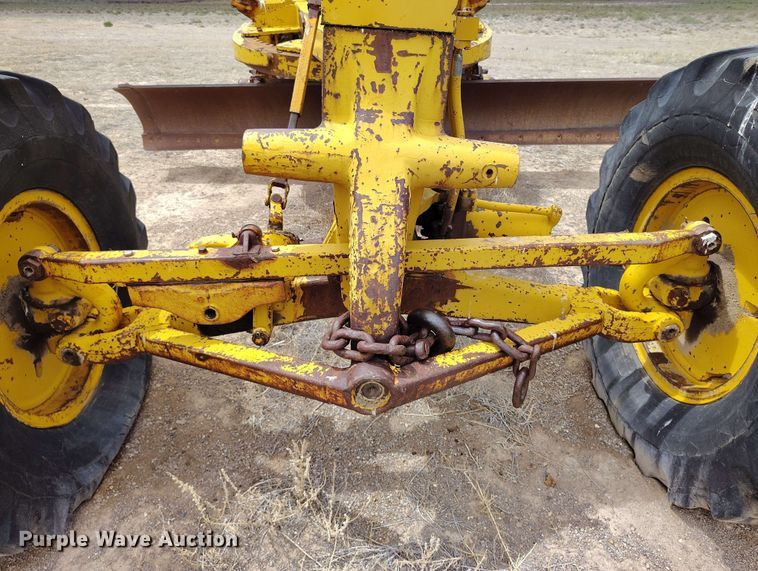 image for item DP4932 1965 Caterpillar 14D motor grader