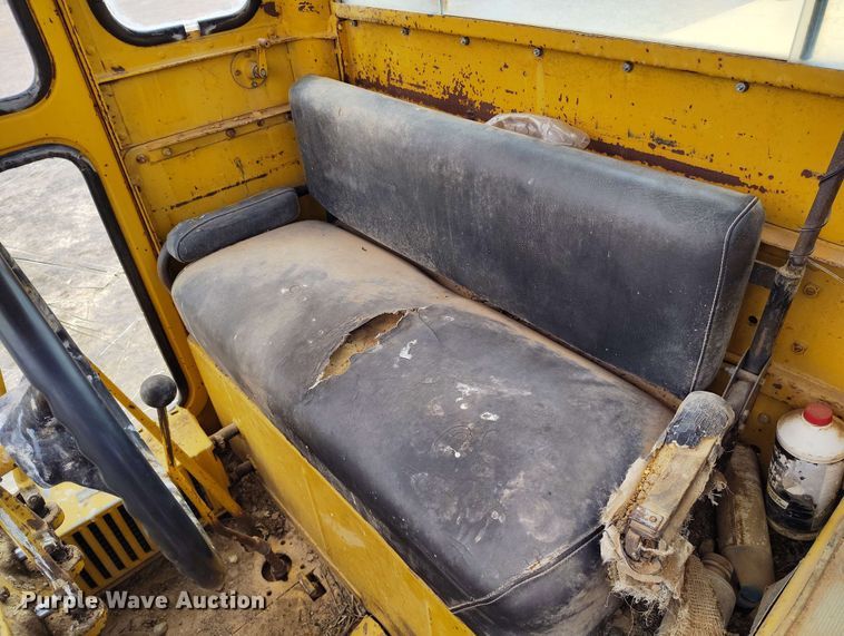 image for item DP4932 1965 Caterpillar 14D motor grader