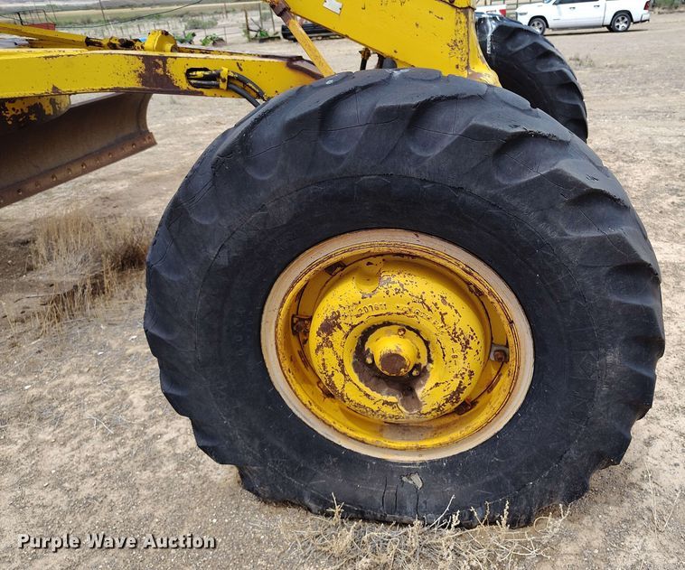 image for item DP4932 1965 Caterpillar 14D motor grader