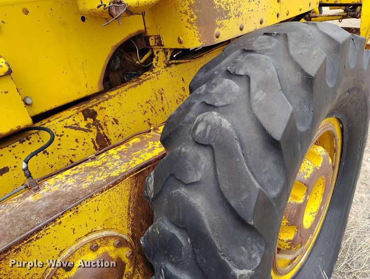 image for item DP4932 1965 Caterpillar 14D motor grader