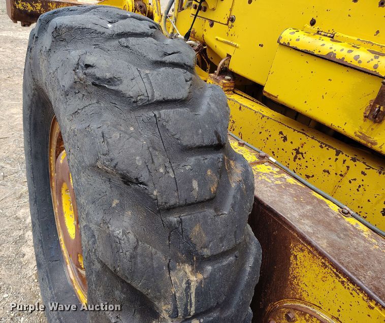 image for item DP4932 1965 Caterpillar 14D motor grader