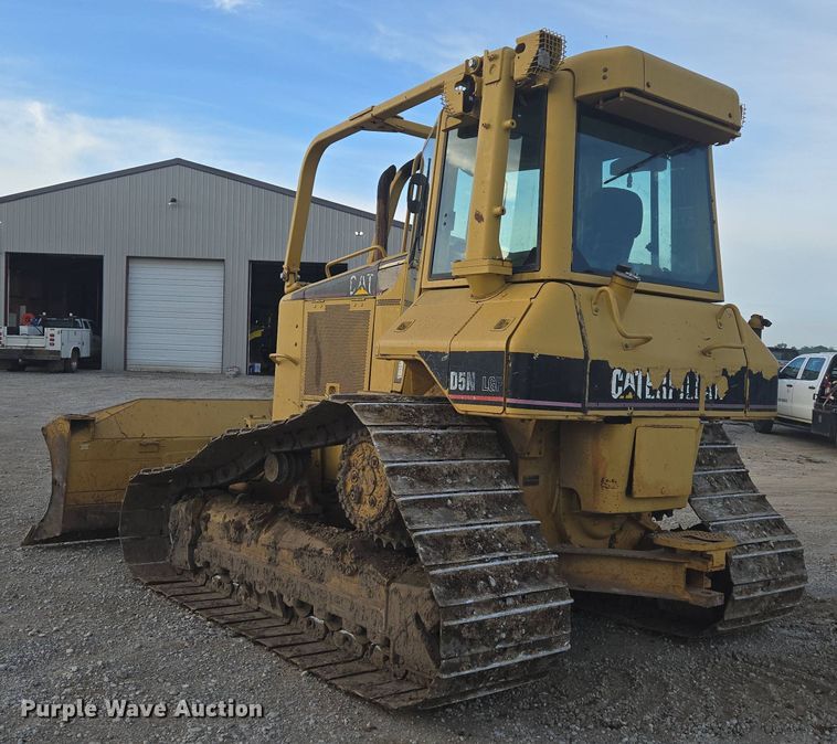 image for item DP6334 2006 Caterpillar D5N LGP dozer