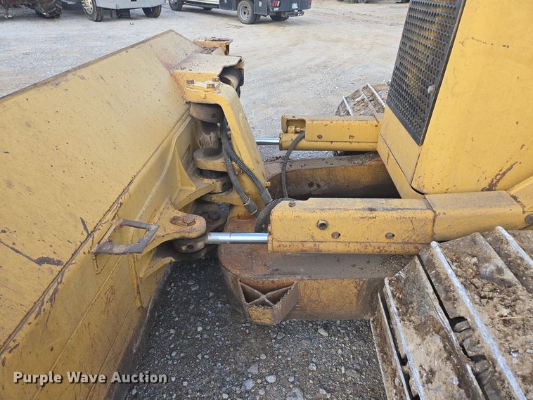image for item DP6334 2006 Caterpillar D5N LGP dozer