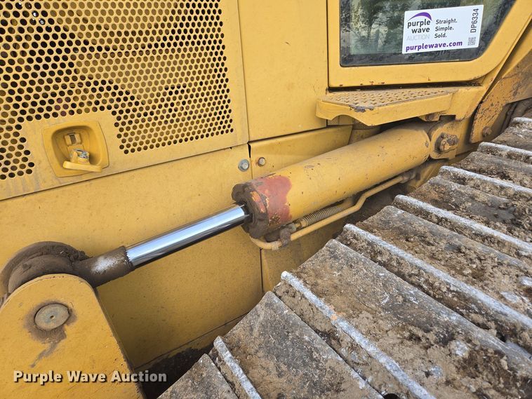 image for item DP6334 2006 Caterpillar D5N LGP dozer