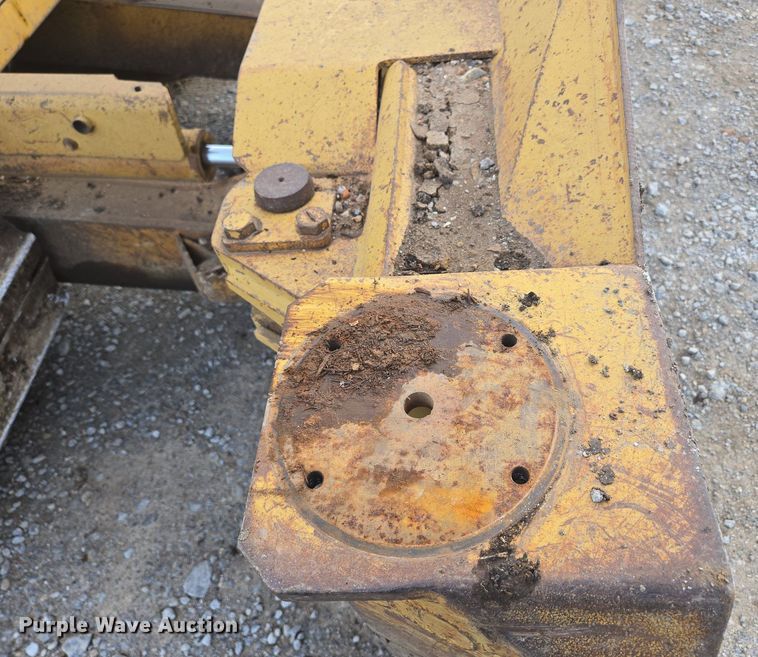 image for item DP6334 2006 Caterpillar D5N LGP dozer