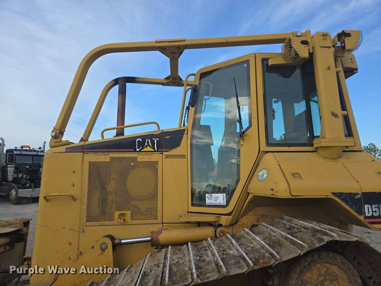 image for item DP6334 2006 Caterpillar D5N LGP dozer