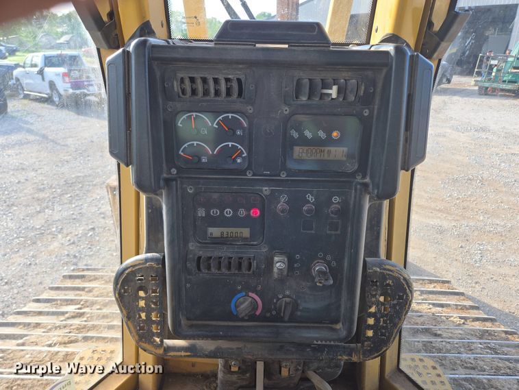 image for item DP6334 2006 Caterpillar D5N LGP dozer
