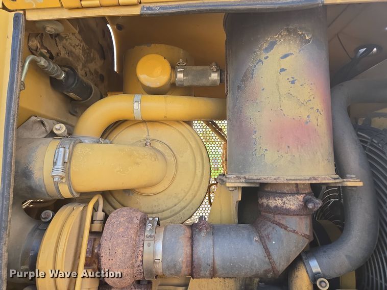 image for item DP6334 2006 Caterpillar D5N LGP dozer