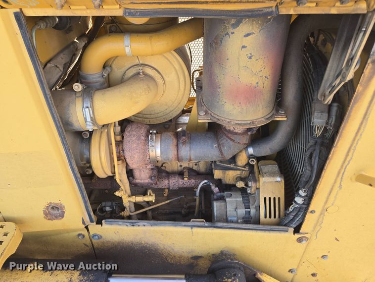 image for item DP6334 2006 Caterpillar D5N LGP dozer