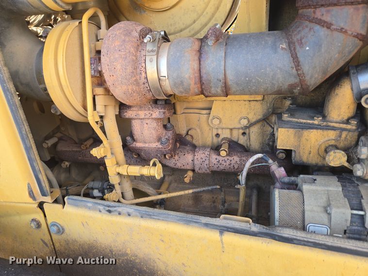 image for item DP6334 2006 Caterpillar D5N LGP dozer