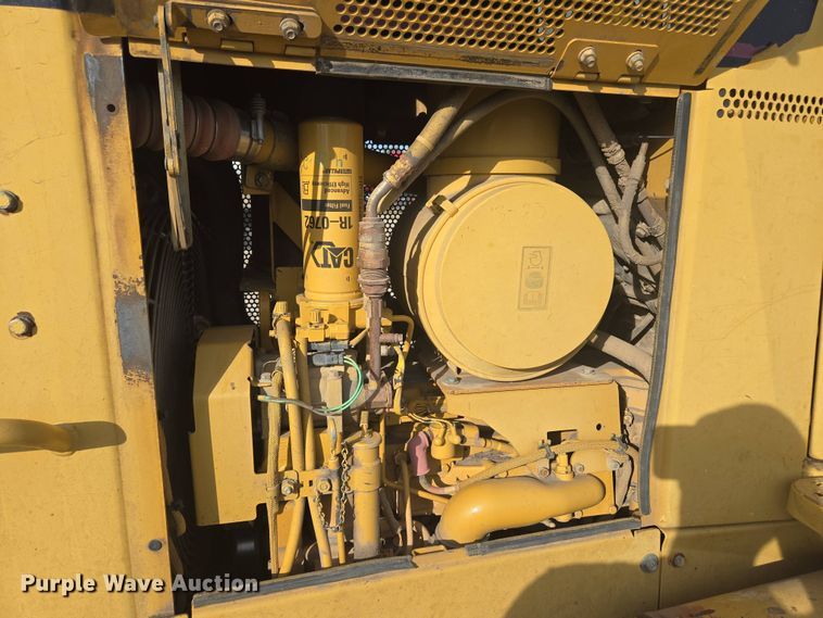 image for item DP6334 2006 Caterpillar D5N LGP dozer