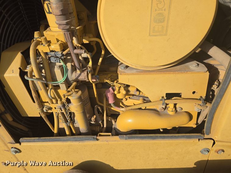 image for item DP6334 2006 Caterpillar D5N LGP dozer