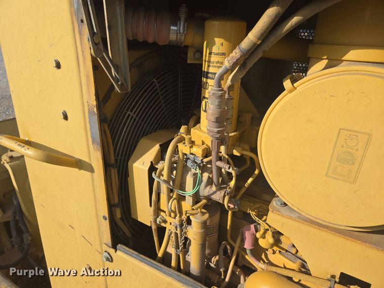 image for item DP6334 2006 Caterpillar D5N LGP dozer