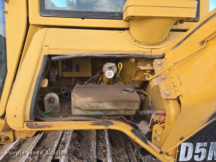 image for item DP6334 2006 Caterpillar D5N LGP dozer