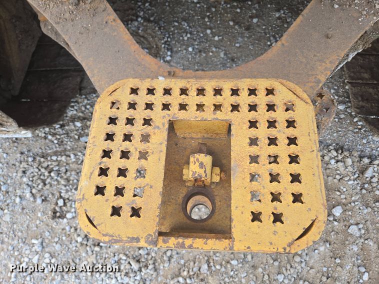 image for item DP6334 2006 Caterpillar D5N LGP dozer