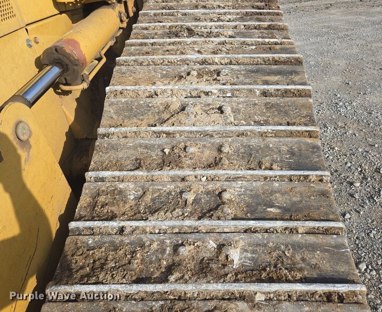 image for item DP6334 2006 Caterpillar D5N LGP dozer