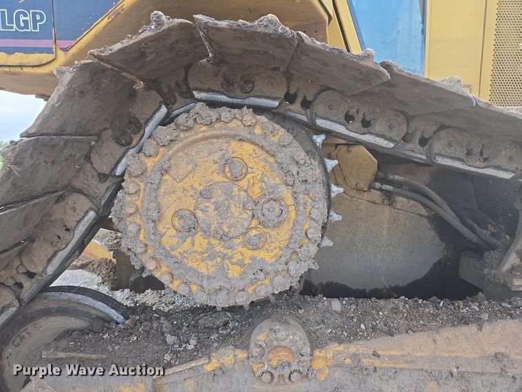 image for item DP6334 2006 Caterpillar D5N LGP dozer
