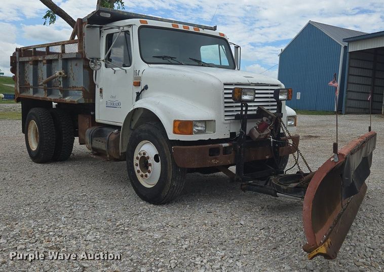 image for item DP6362 1991 International 4700 dump truck