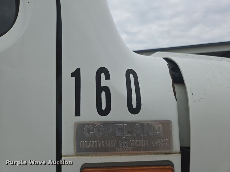 image for item DP6362 1991 International 4700 dump truck