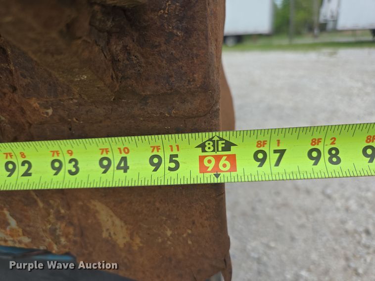 image for item DP6362 1991 International 4700 dump truck