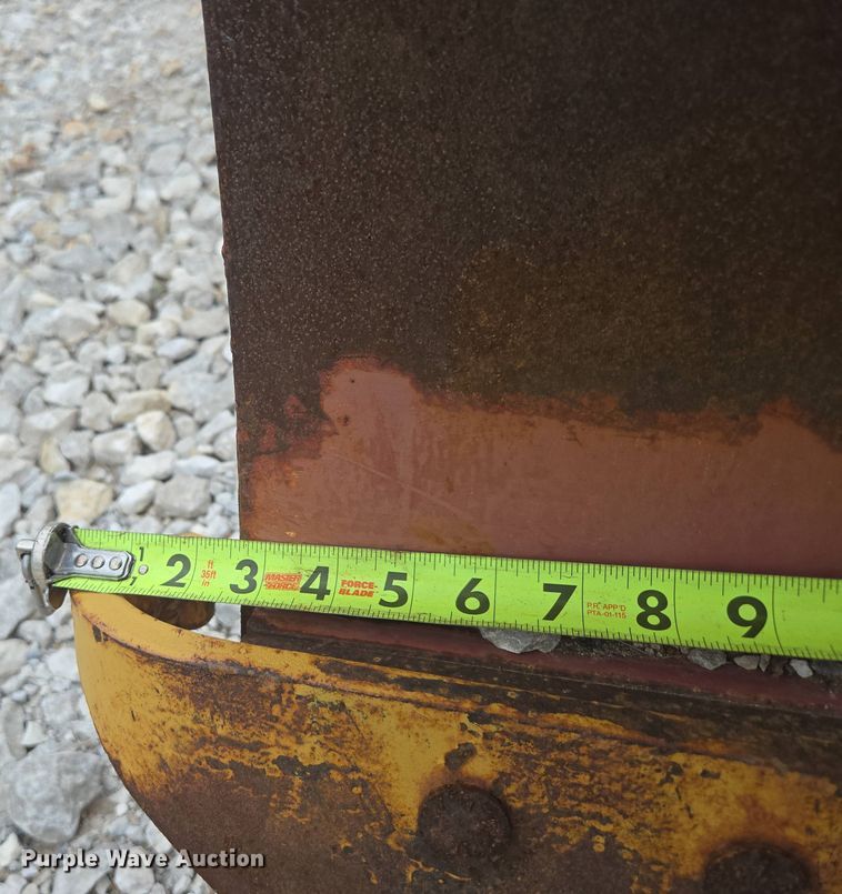 image for item DP6362 1991 International 4700 dump truck