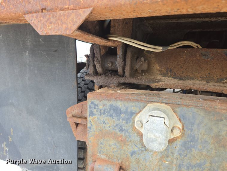 image for item DP6362 1991 International 4700 dump truck