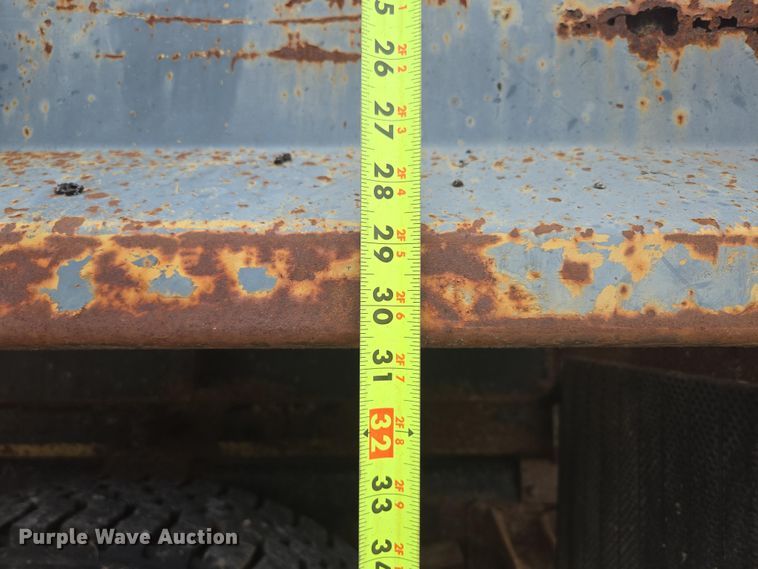 image for item DP6362 1991 International 4700 dump truck