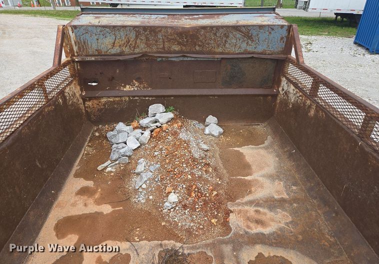 image for item DP6362 1991 International 4700 dump truck