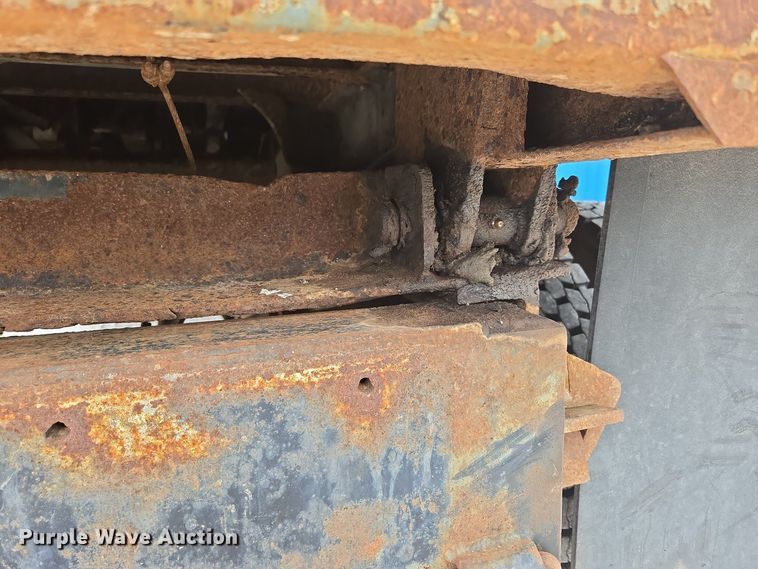 image for item DP6362 1991 International 4700 dump truck