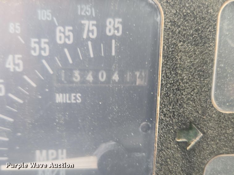 image for item DP6362 1991 International 4700 dump truck