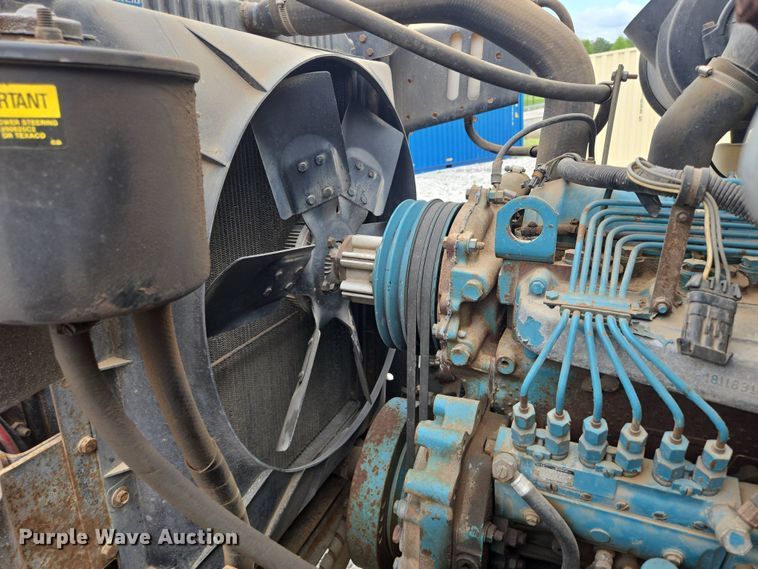 image for item DP6362 1991 International 4700 dump truck