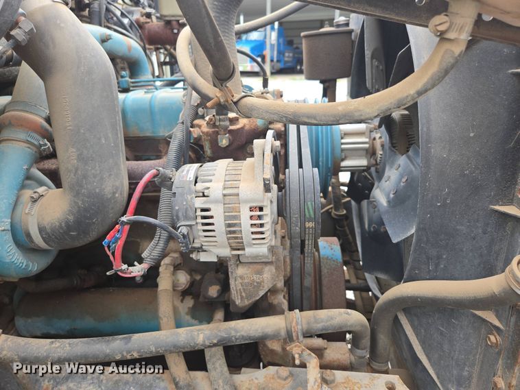 image for item DP6362 1991 International 4700 dump truck