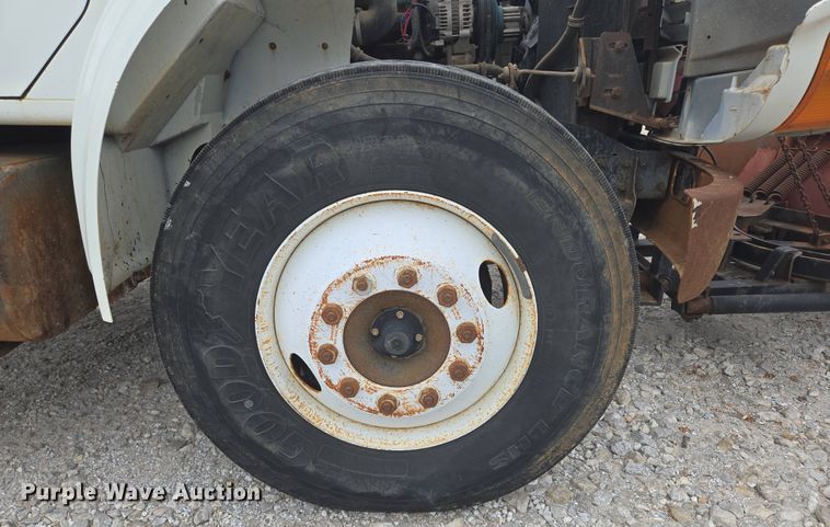 image for item DP6362 1991 International 4700 dump truck