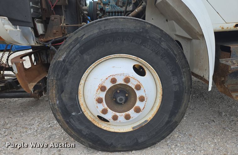 image for item DP6362 1991 International 4700 dump truck