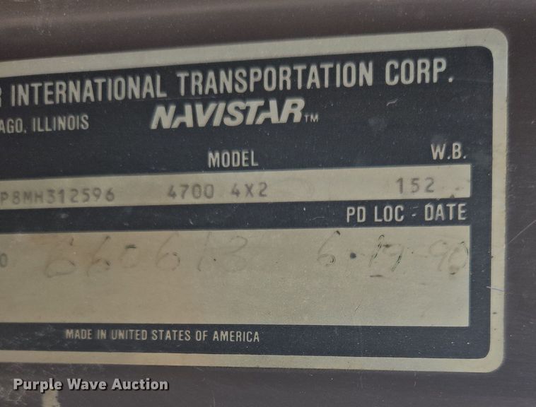 image for item DP6362 1991 International 4700 dump truck