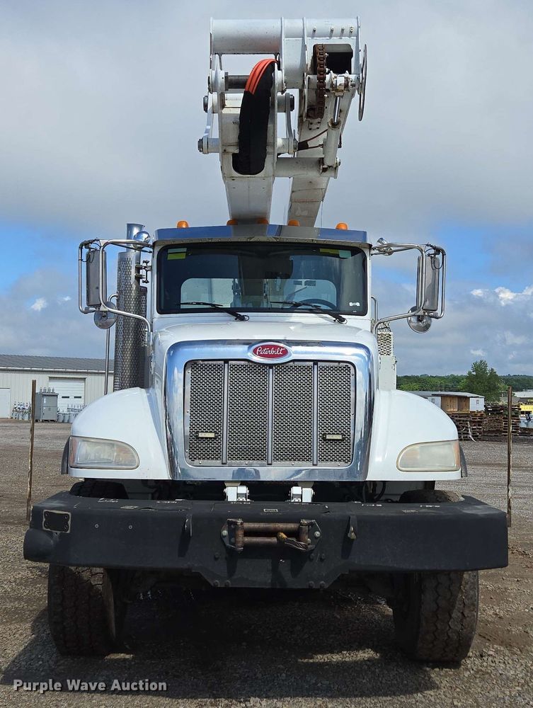 image for item DP6413 2016 Peterbilt PB348 bucket truck