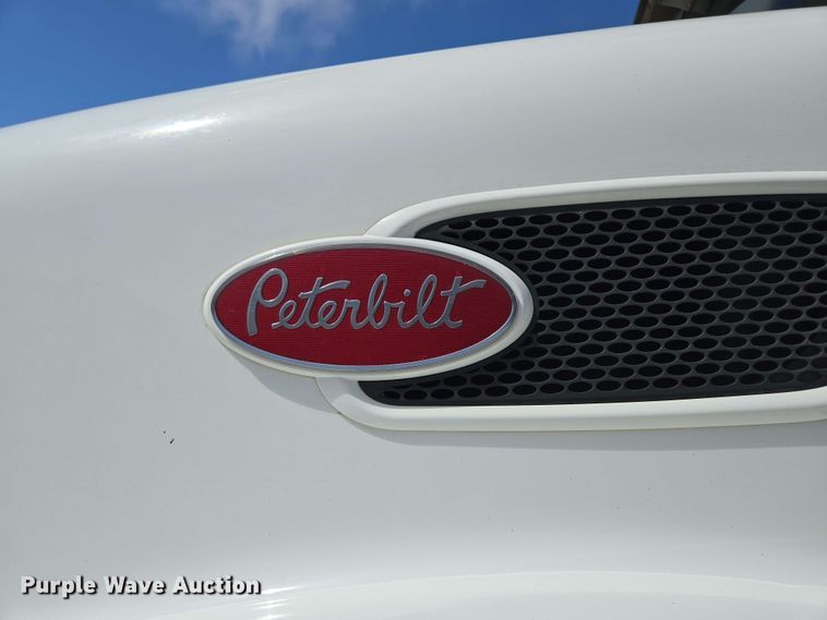 image for item DP6413 2016 Peterbilt PB348 bucket truck