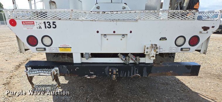 image for item DP6413 2016 Peterbilt PB348 bucket truck