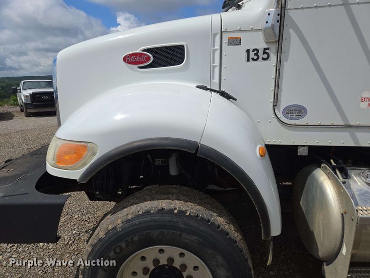 image for item DP6413 2016 Peterbilt PB348 bucket truck