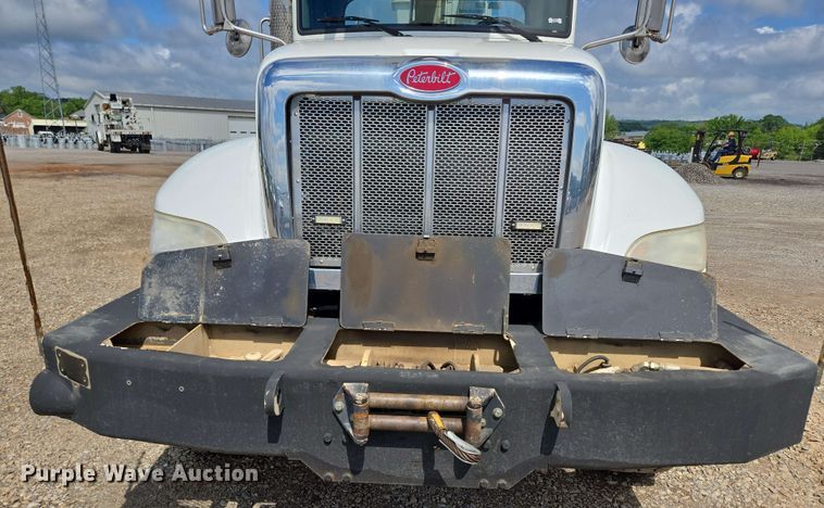 image for item DP6413 2016 Peterbilt PB348 bucket truck