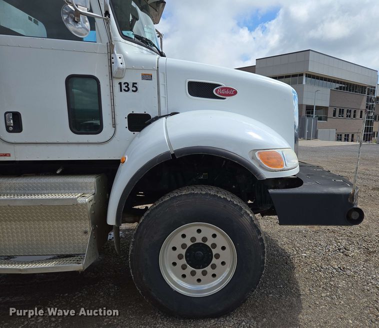 image for item DP6413 2016 Peterbilt PB348 bucket truck
