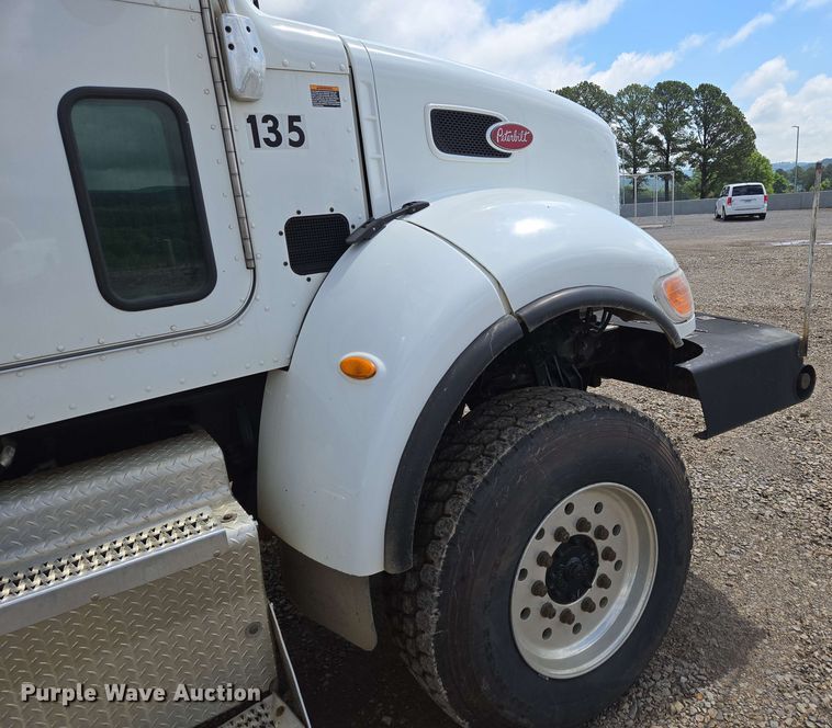 image for item DP6413 2016 Peterbilt PB348 bucket truck