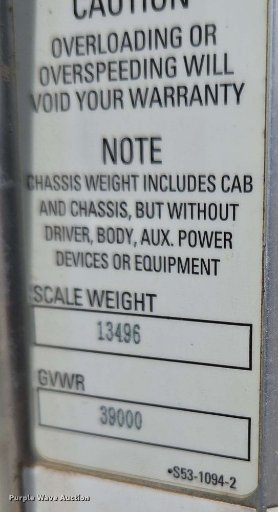 image for item DP6413 2016 Peterbilt PB348 bucket truck