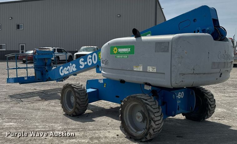 image for item DT0700 2006 Genie S60  boom lift
